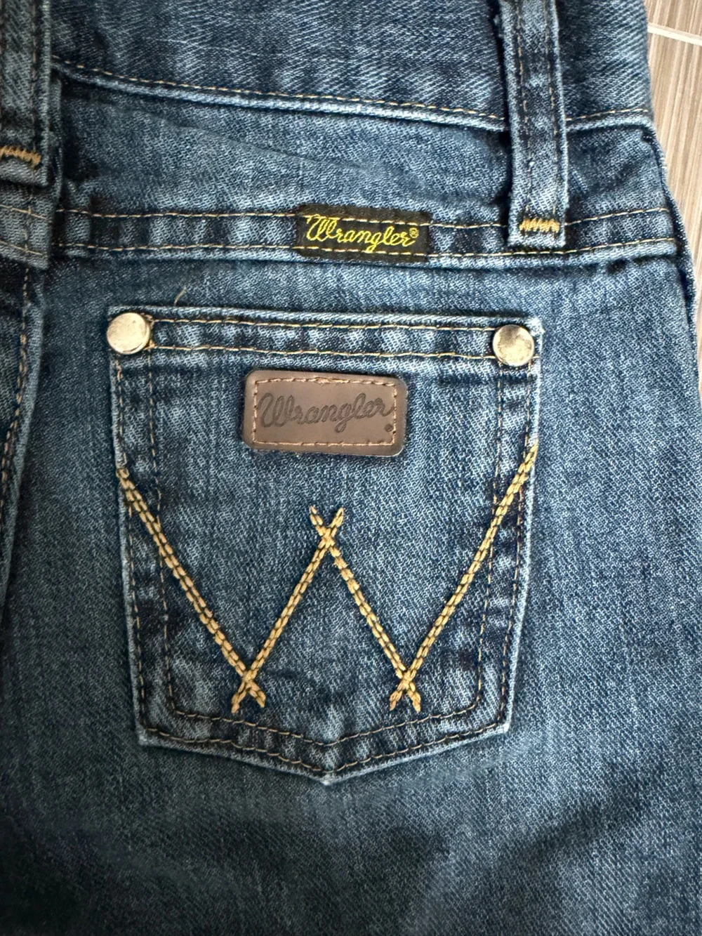 Wrangler retro relaxed straight size 7 slim